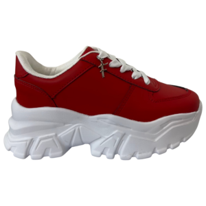 Tenis rojos con plataforma blanca ultra chunky. Dale un POP de color a tu outfit con estos tenis super unicos.